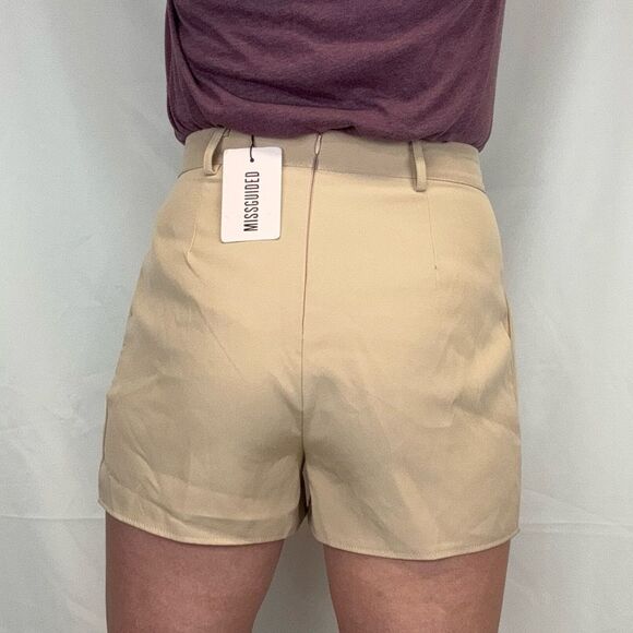 Missguided Women's Tailored Basic Shorts 6 Beige Tan Light Brown High Rise Pleat - Picture 2 of 12